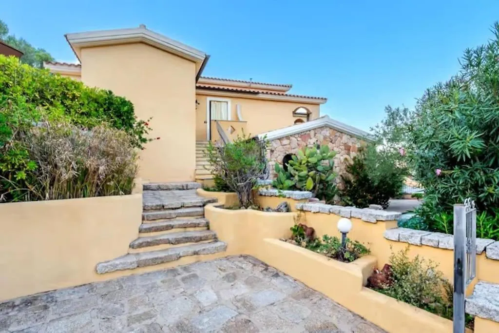 Villino Tiriddo Porto San Paolo 아파트  포르토산파울로
